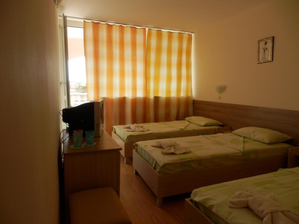 Olimpia Supersnab Hotel بالشيك المظهر الخارجي الصورة
